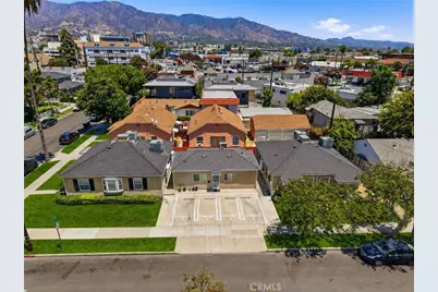 1004 W Clark, Burbank, CA 91506 - Photo 5
