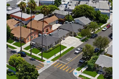 1004 W Clark, Burbank, CA 91506 - Photo 7
