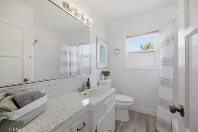 2824 Charlemagne Avenue, Long Beach, CA 90815 - Photo 17