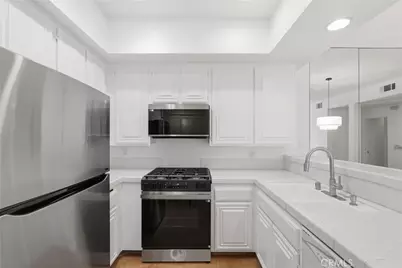 8675 Falmouth #221, Playa del Rey, CA 90293 - Photo 21