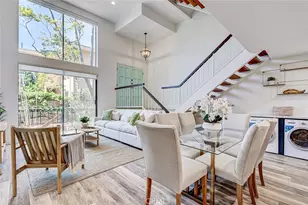 984 Granville, Los Angeles, CA 90049 - Photo 3