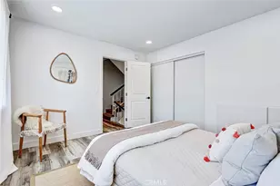 984 Granville, Los Angeles, CA 90049 - Photo 35