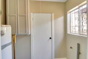 3021 5th, Los Angeles, CA 90018 - Photo 39