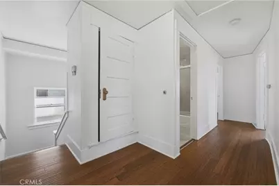 724 Elm Avenue, Long Beach, CA 90813 - Photo 43