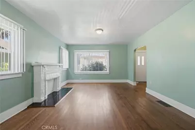 724 Elm Avenue, Long Beach, CA 90813 - Photo 13