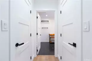135 N Vendome St, Los Angeles, CA 90026 - Photo 9