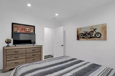 3204 W 27th, Los Angeles, CA 90018 - Photo 61