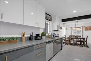 3204 W 27th, Los Angeles, CA 90018 - Photo 49