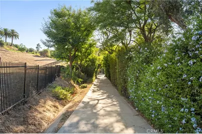 582 Lantana, La Verne, CA 91750 - Photo 45