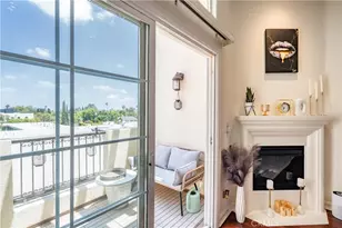14242 Burbank, Sherman Oaks, CA 91401 - Photo 11