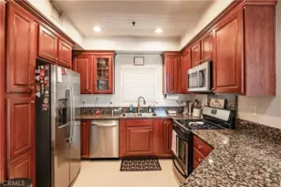 14242 Burbank, Sherman Oaks, CA 91401 - Photo 15