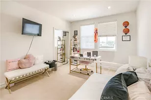 14242 Burbank, Sherman Oaks, CA 91401 - Photo 23