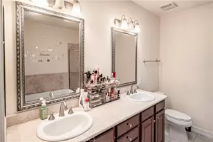 14242 Burbank, Sherman Oaks, CA 91401 - Photo 19