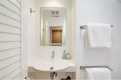 1456 Manhattan Beach Boulevard #D, Manhattan Beach, CA 90266 - Photo 37