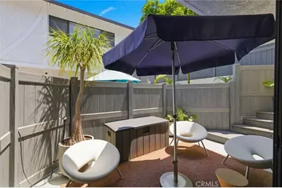 1456 Manhattan Beach Boulevard #D, Manhattan Beach, CA 90266 - Photo 7