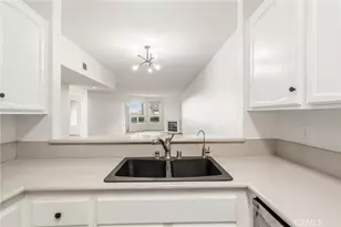 2600 E 20th St, Signal Hill, CA 90755 - Photo 21