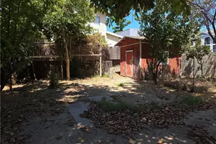 7249 Loma Verde Ave, Canoga Park, CA 91303 - Photo 25