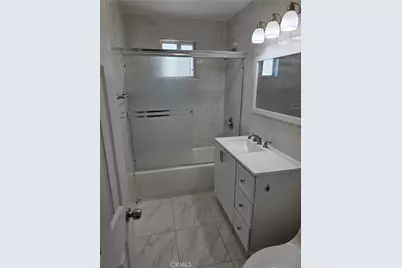 7249 Loma Verde Ave., Canoga Park, CA 91303 - Photo 9
