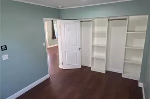 7249 Loma Verde Ave, Canoga Park, CA 91303 - Photo 11