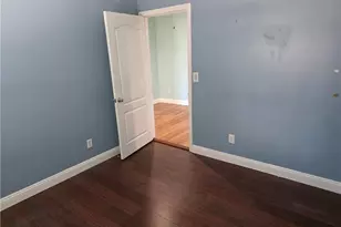 7249 Loma Verde Ave, Canoga Park, CA 91303 - Photo 17