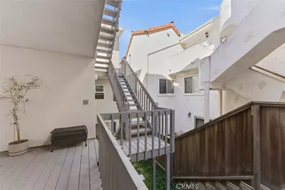 331 Manhattan Avenue, Hermosa Beach, CA 90254 - Photo 25