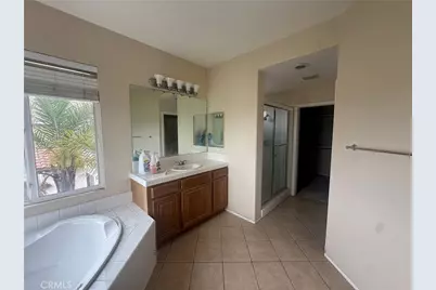 28007 Alta Vista, Valencia, CA 91355 - Photo 23