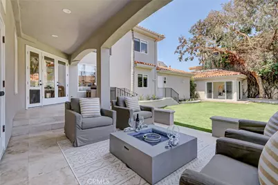 819 11th Street, Manhattan Beach, CA 90266 - Photo 65