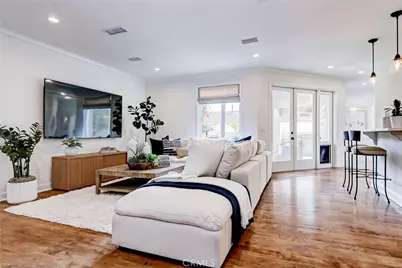 819 11th Street, Manhattan Beach, CA 90266 - Photo 23