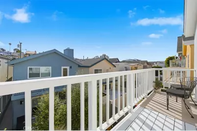 1633 Steinhart Avenue, Redondo Beach, CA 90278 - Photo 21