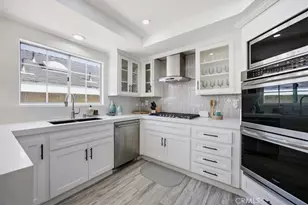 1633 Steinhart Ave, Redondo Beach, CA 90278 - Photo 11