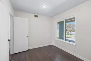 21241 Lochlea Ln, Huntington Beach, CA 92646 - Photo 39