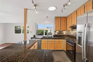 21241 Lochlea Ln, Huntington Beach, CA 92646 - Photo 17