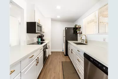 71621 Juanita Dr, 29 Palms MCB, CA 92277 - Photo 9