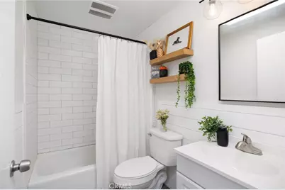 100 Loma Avenue #404, Long Beach, CA 90803 - Photo 21