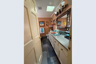 108 Morningside, Manhattan Beach, CA 90266 - Photo 23