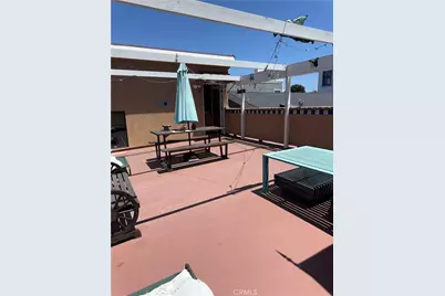 108 Morningside, Manhattan Beach, CA 90266 - Photo 45