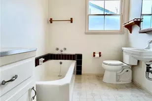 21614 Ellinwood Dr, Torrance, CA 90503 - Photo 11