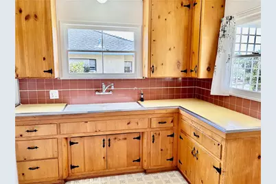 21614 Ellinwood Dr, Torrance, CA 90503 - Photo 3