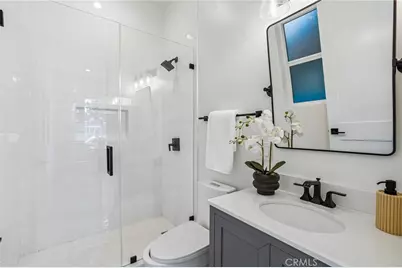 8308 McConnell Avenue, Los Angeles, CA 90045 - Photo 23