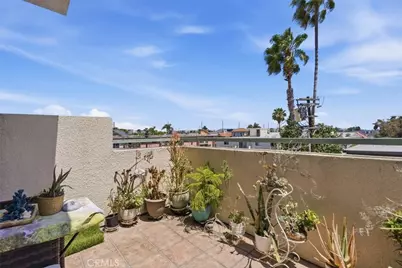 10790 Rose Avenue #304, Los Angeles, CA 90034 - Photo 5