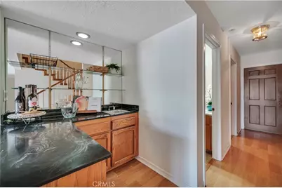 1722 Elm Avenue, Torrance, CA 90503 - Photo 15