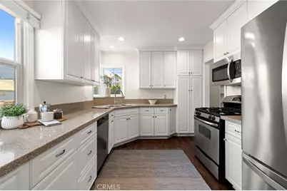 521 Avenue A, Redondo Beach, CA 90277 - Photo 9