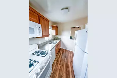 521 Avenue A, Redondo Beach, CA 90277 - Photo 33