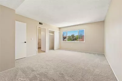 19221 Benfield, Cerritos, CA 90703 - Photo 31