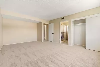 19221 Benfield, Cerritos, CA 90703 - Photo 33