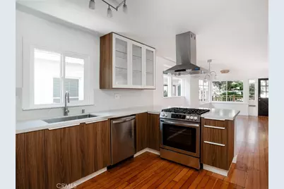 58 Ozone Ave, Venice, CA 90291 - Photo 11