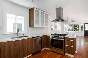 58 Ozone Ave, Venice, CA 90291 - Photo 11