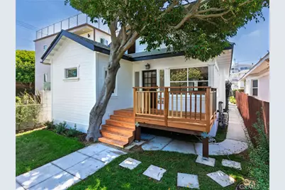 58 Ozone Ave, Venice, CA 90291 - Photo 1