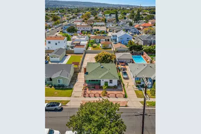 1611 Bay View Avenue, Wilmington, CA 90744 - Photo 33