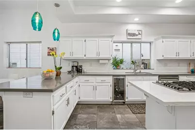 638 Rosecrans Avenue, Manhattan Beach, CA 90266 - Photo 17